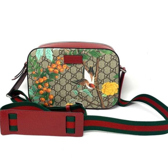 Gucci Handbags - 100% Auth Gucci Canvas Camera Crossbody Bag